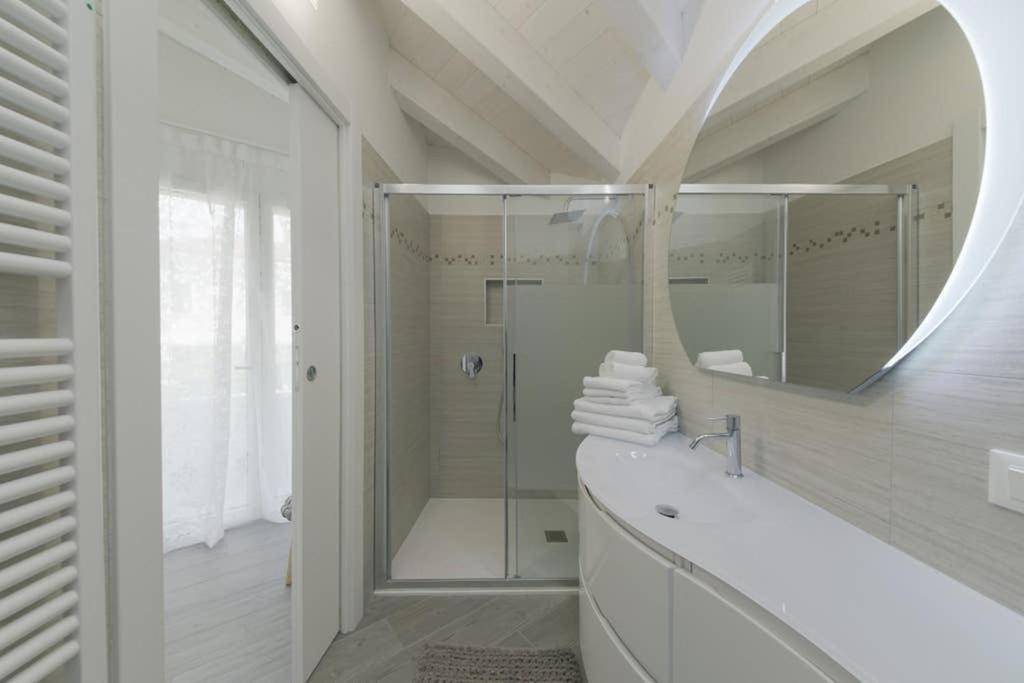 Villa Joy Verona - Luxury Chalet ภายนอก รูปภาพ